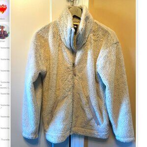 The North Face Women’s Fleece Zip-up